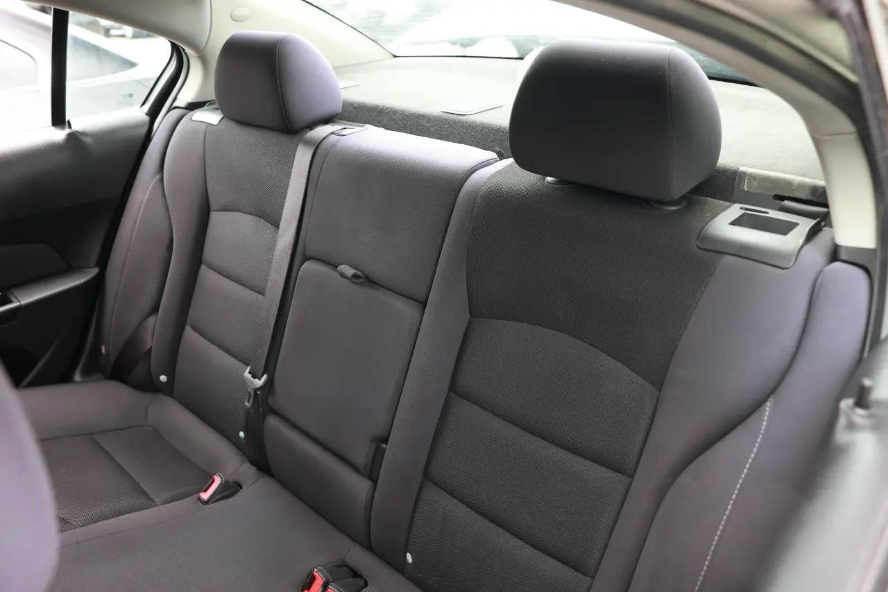 Chevrolet Cruze  2015