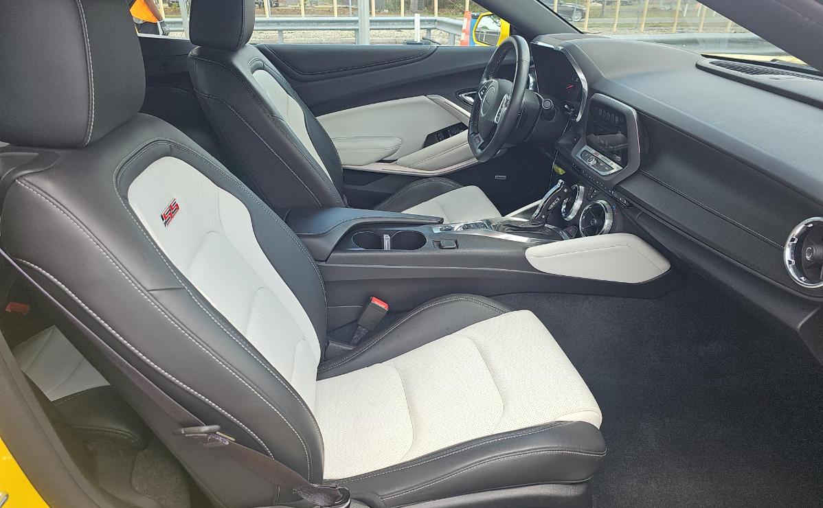 Chevrolet Camaro  2016