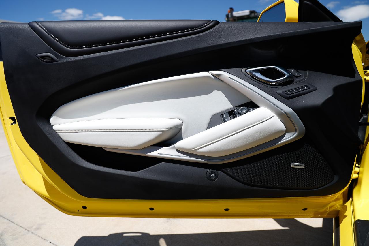 Chevrolet Camaro  2016