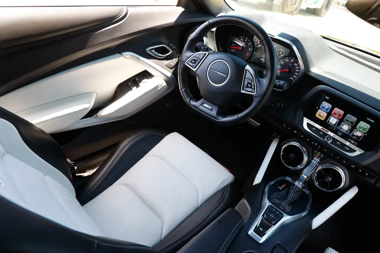 Chevrolet Camaro  2016