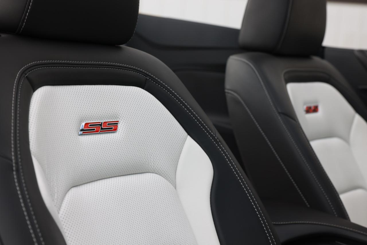 Chevrolet Camaro  2016