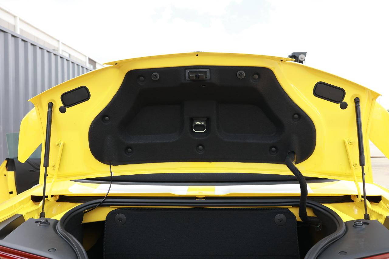 Chevrolet Camaro  2016