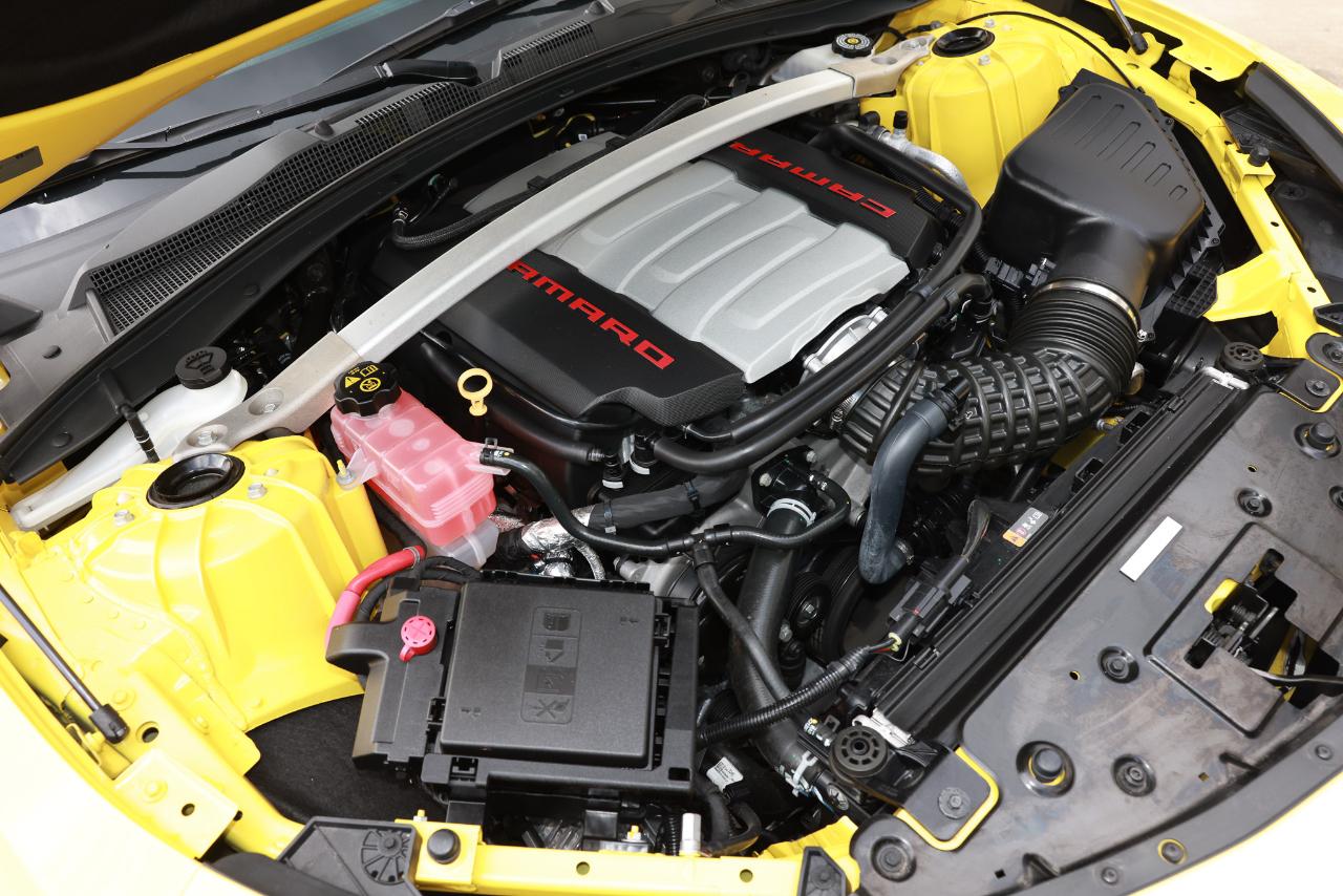 Chevrolet Camaro  2016