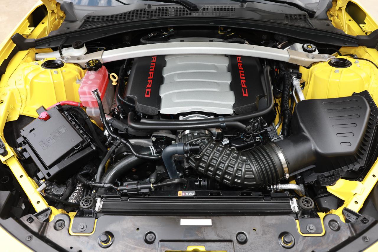 Chevrolet Camaro  2016
