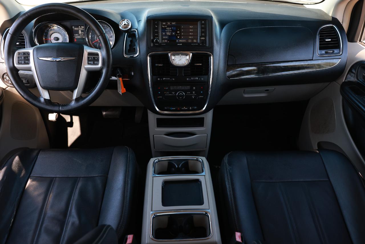 Chrysler Town & Country  2015