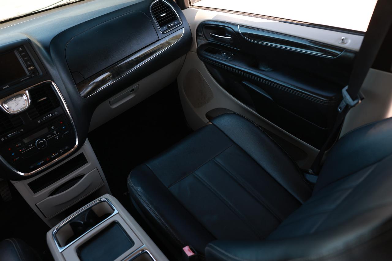 Chrysler Town & Country  2015