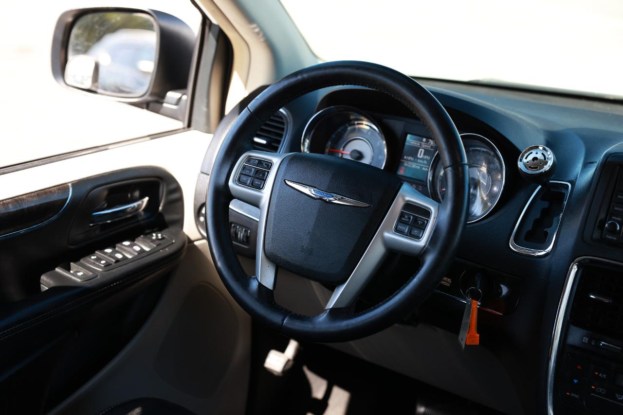 Chrysler Town & Country  2015