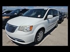 2015 Chrysler Town & Country 