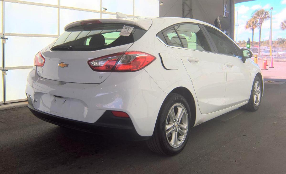 Chevrolet Cruze  2018