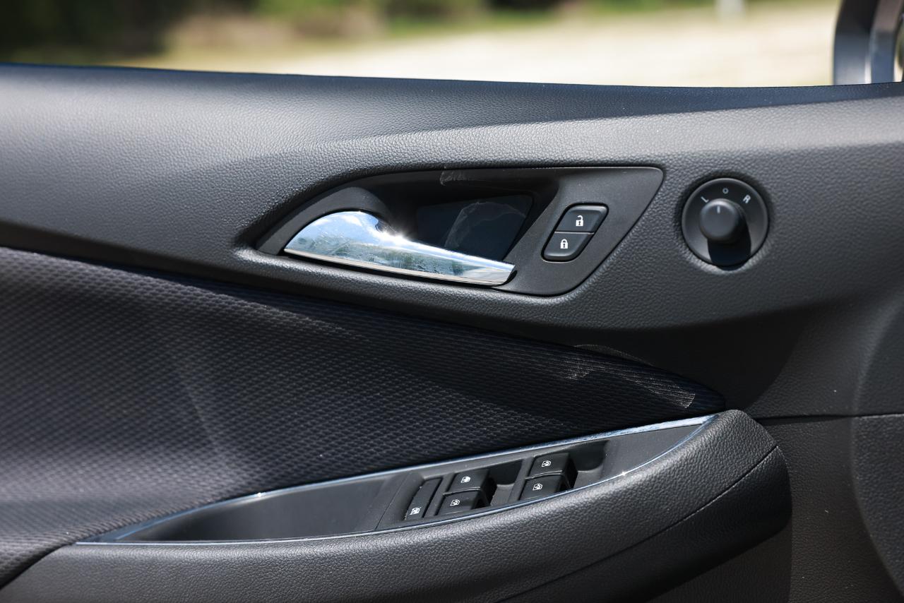 Chevrolet Cruze  2018