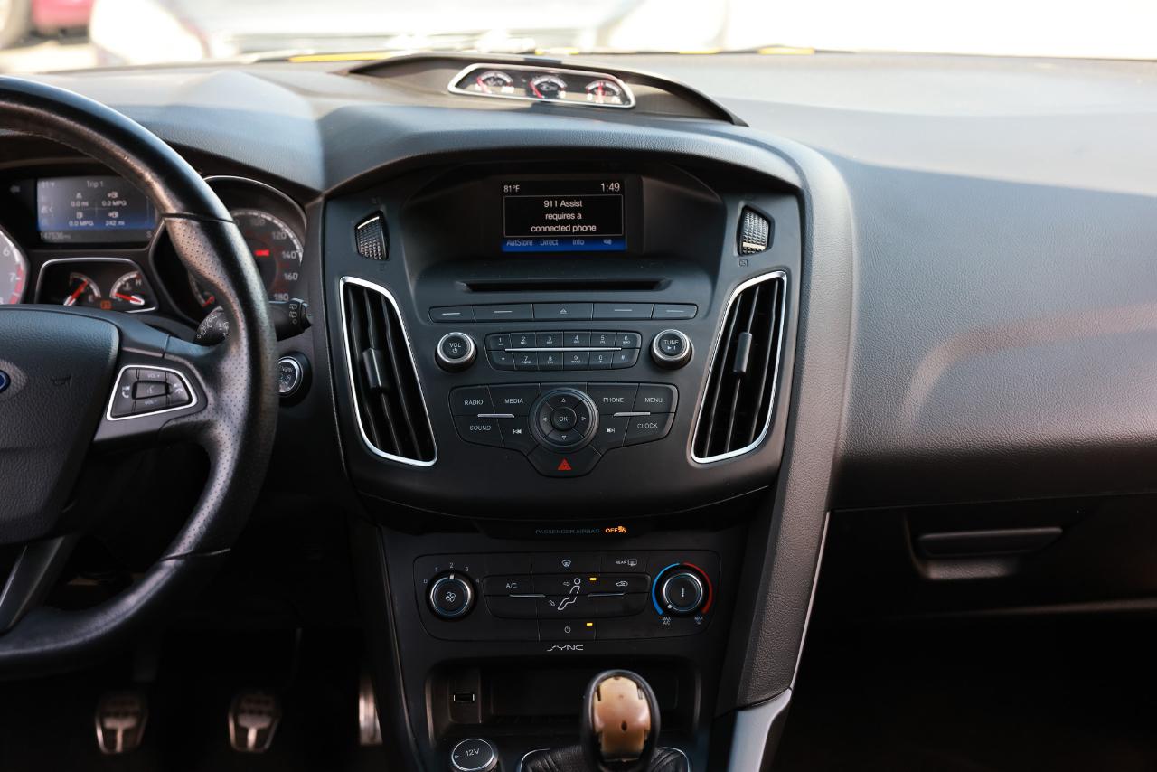 Ford Focus  2017