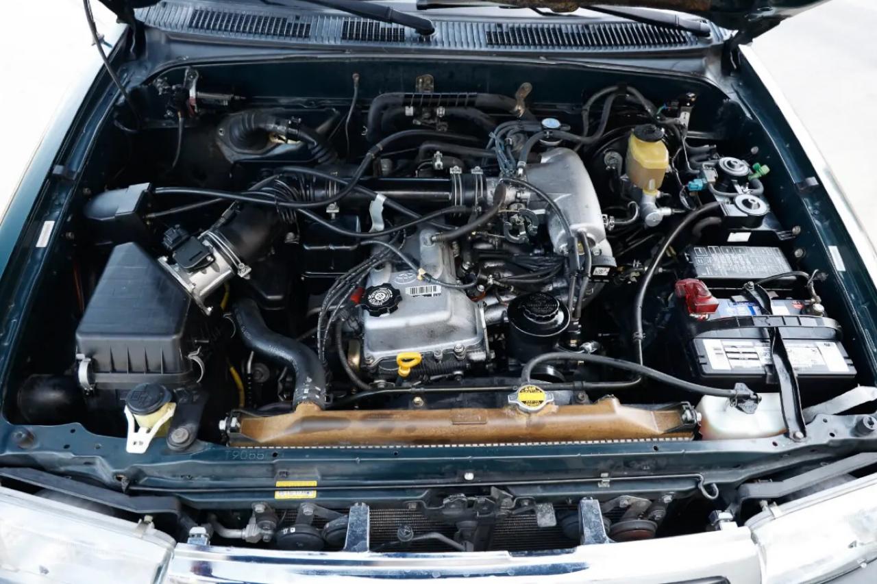 Toyota 4Runner  2000