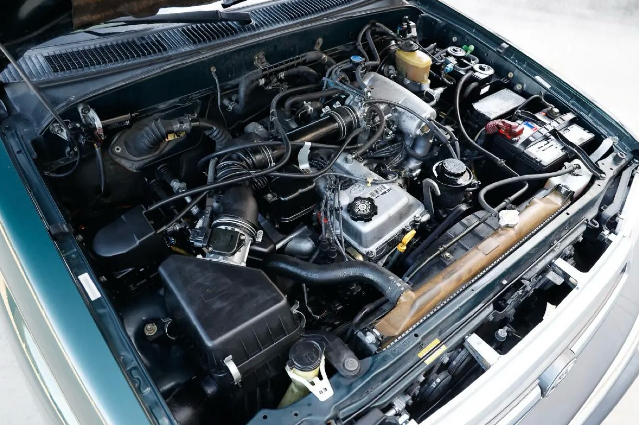 Toyota 4Runner  2000