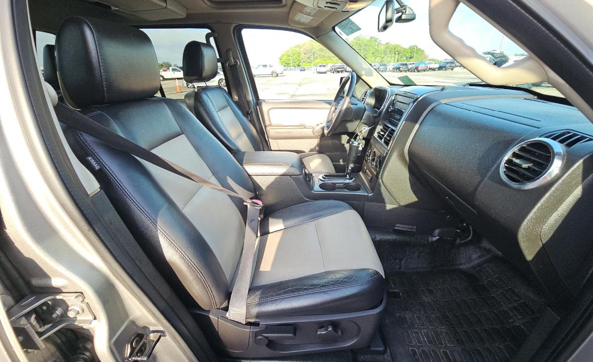 Ford Explorer Sport Trac  2008