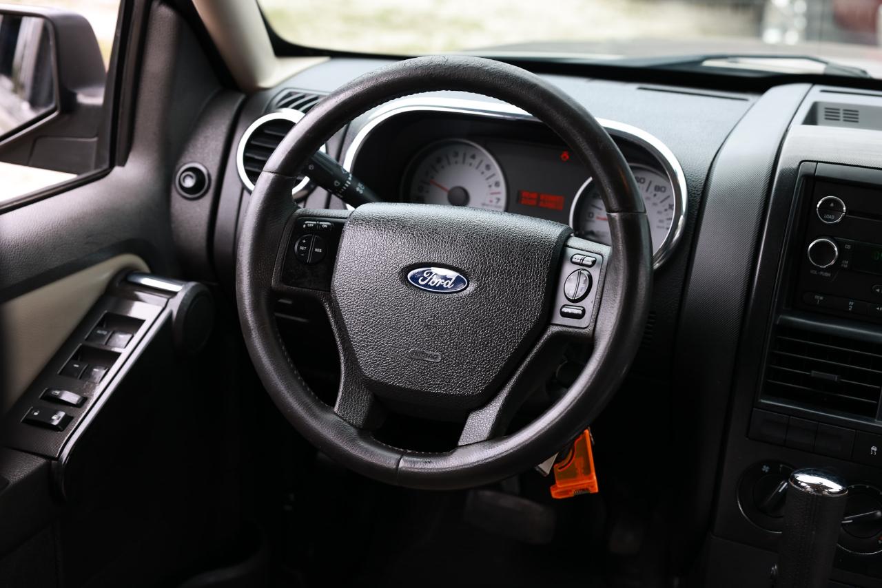 Ford Explorer Sport Trac  2008