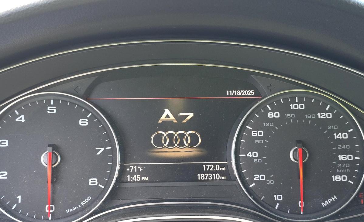 Audi A7  2012