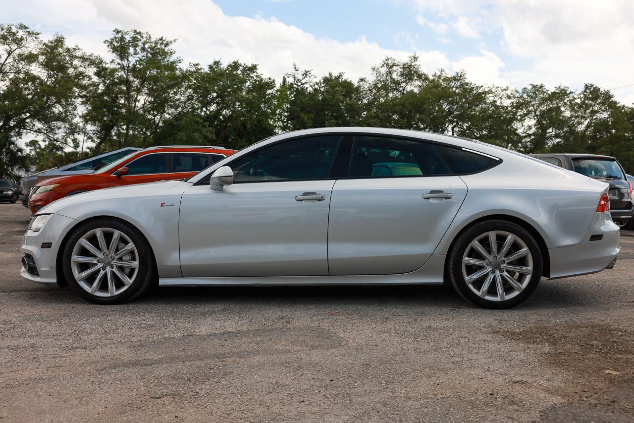Audi A7  2012