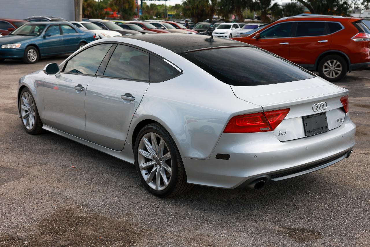 Audi A7  2012