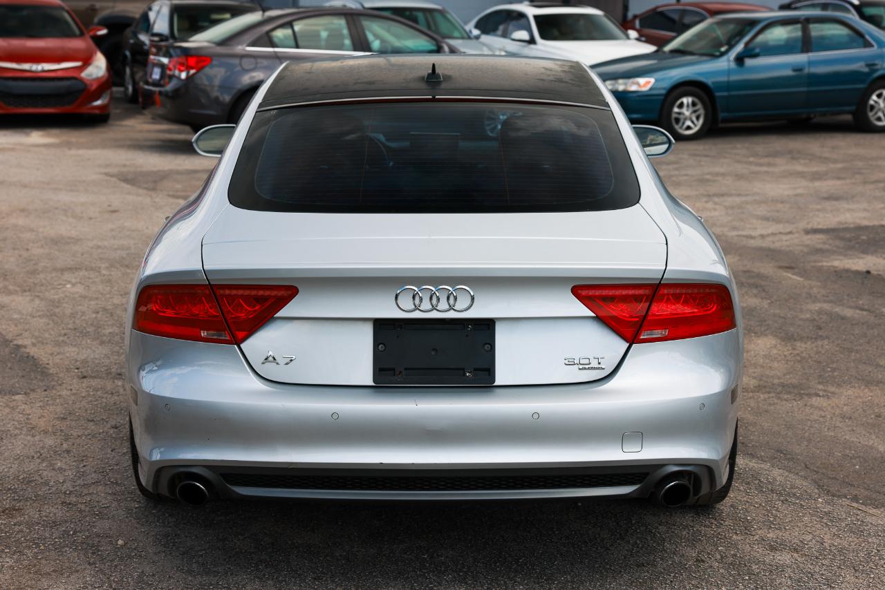 Audi A7  2012