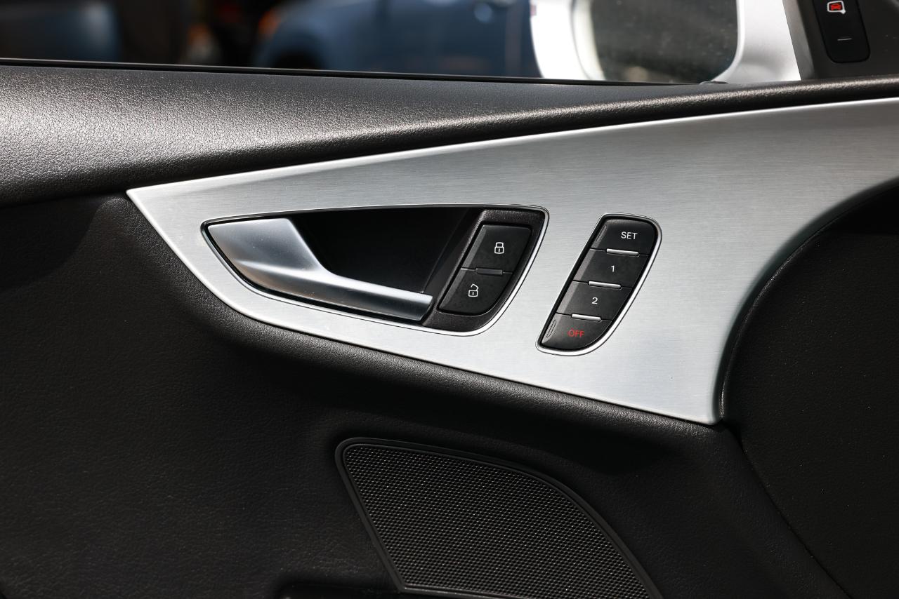 Audi A7  2012