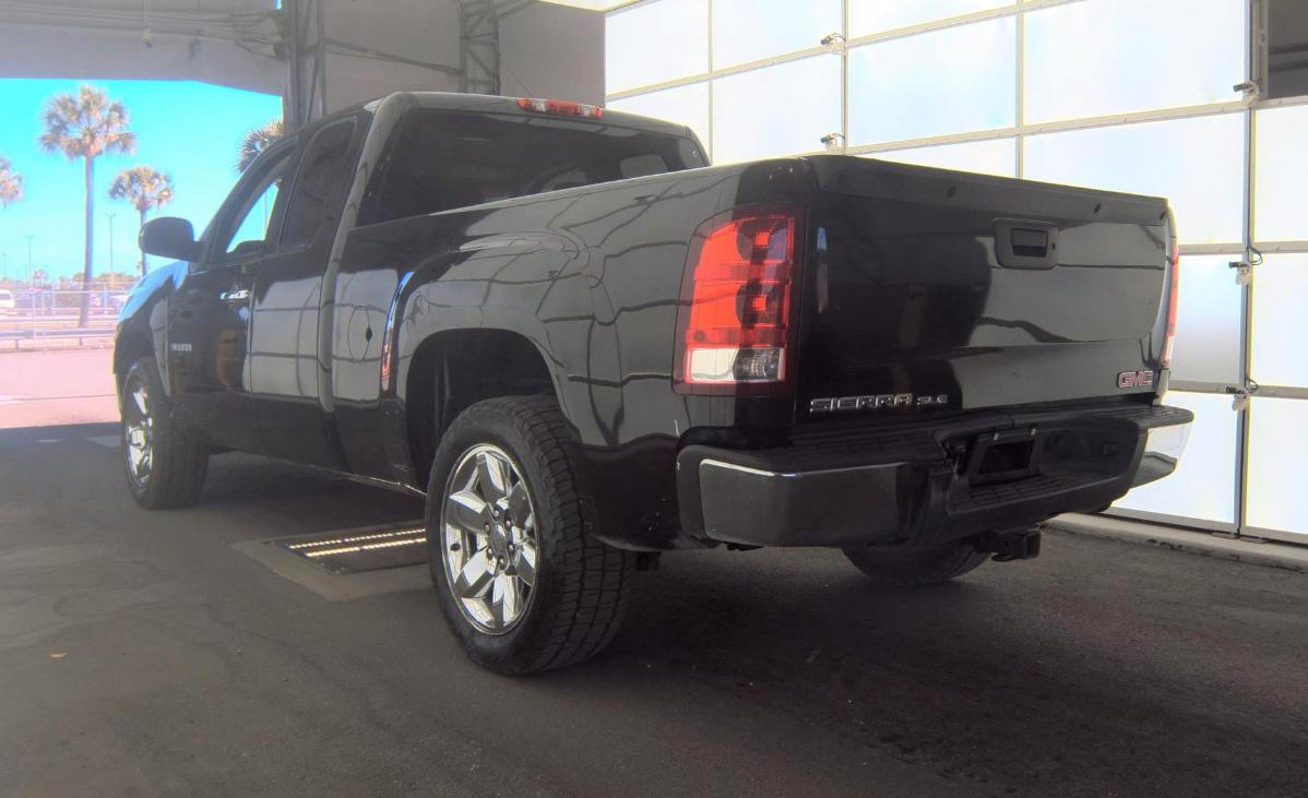 GMC Sierra 1500  2013