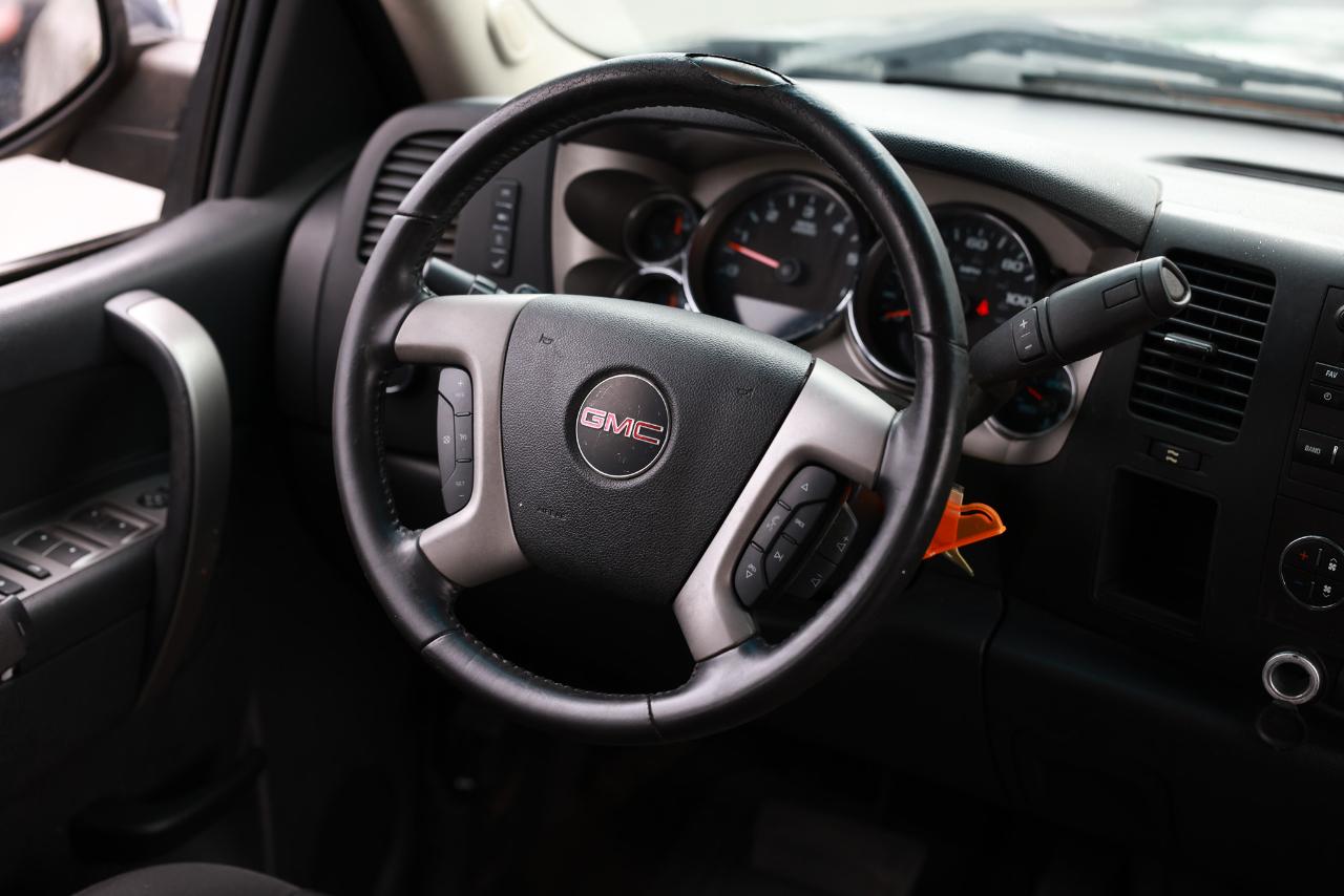 GMC Sierra 1500  2013