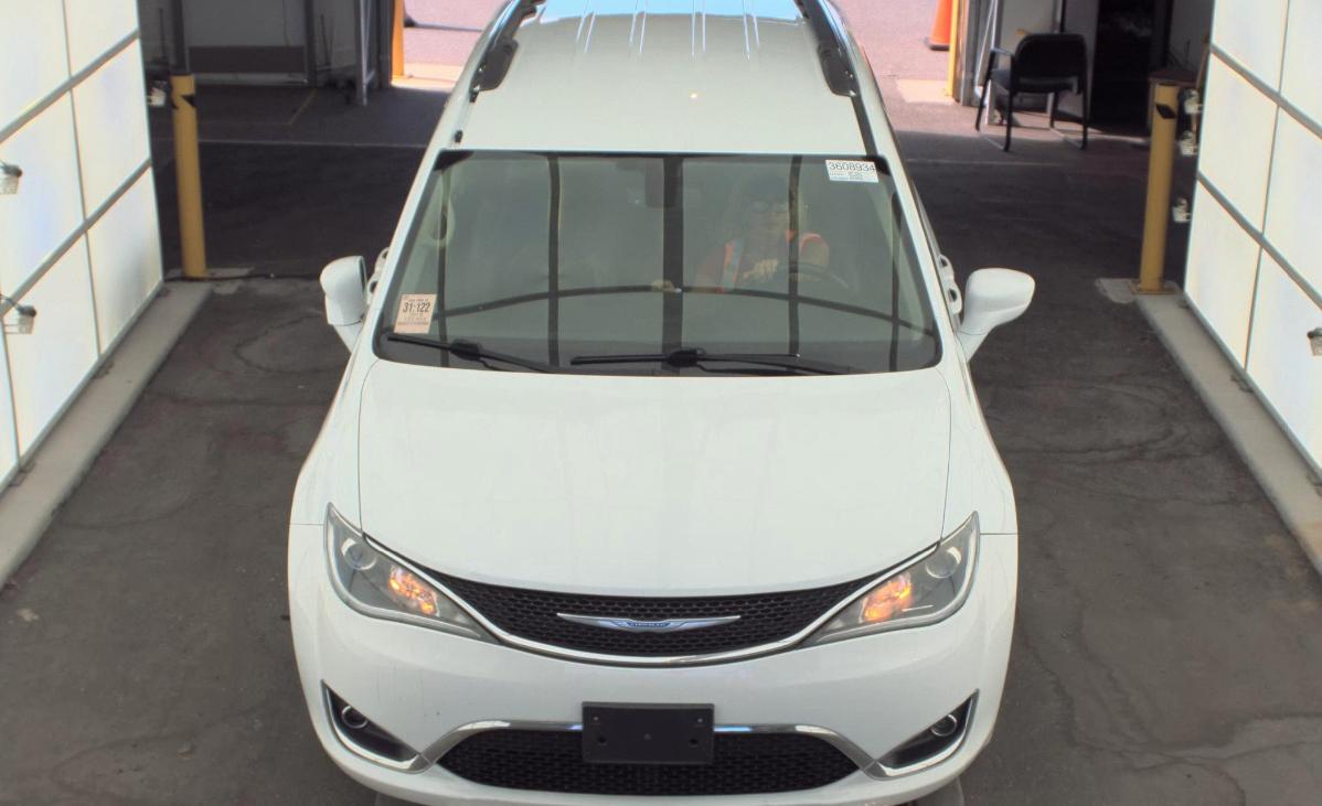 Chrysler Pacifica  2019