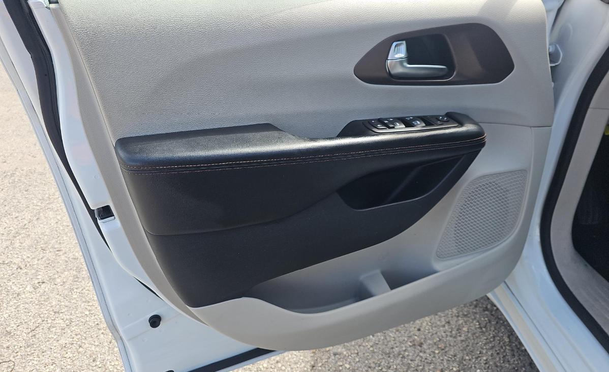 Chrysler Pacifica  2019