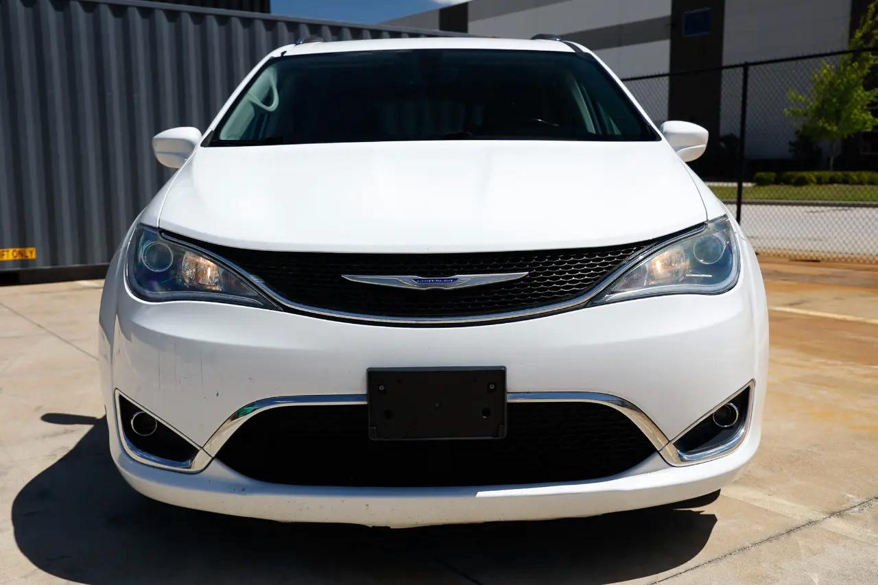 Chrysler Pacifica  2019