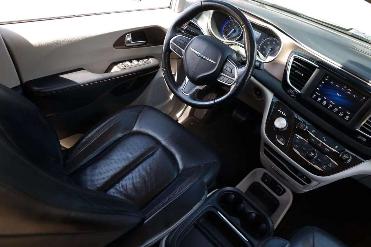 Chrysler Pacifica  2019