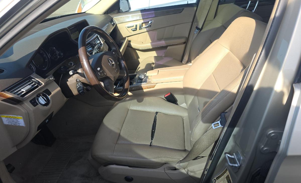 Mercedes-Benz E-Class  2010