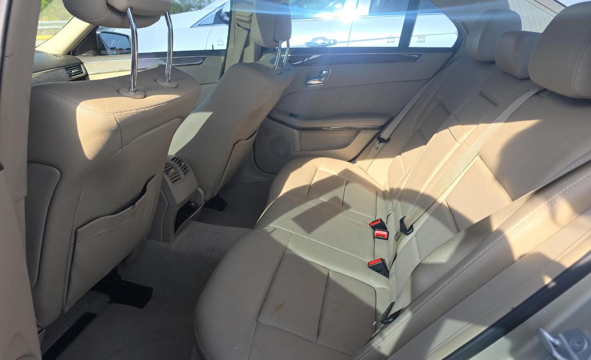 Mercedes-Benz E-Class  2010