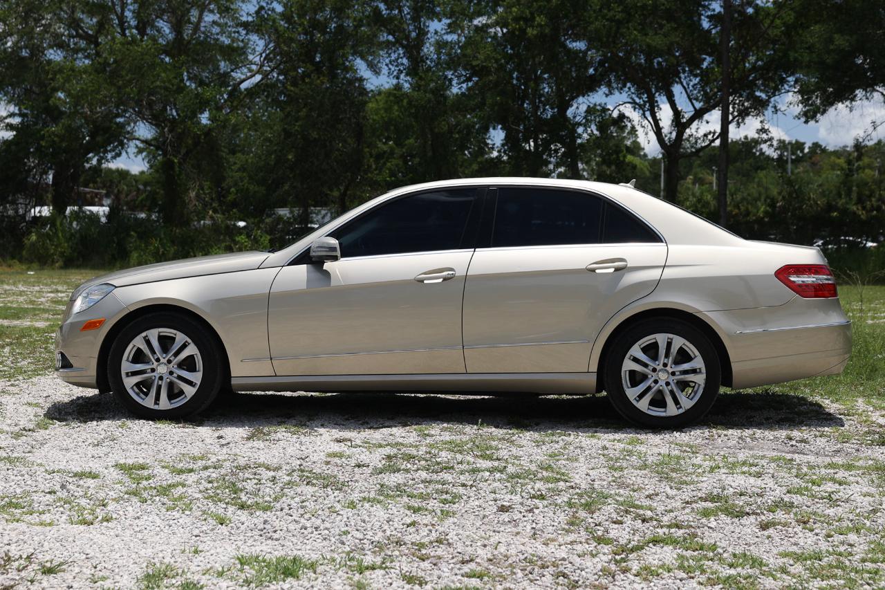 Mercedes-Benz E-Class  2010