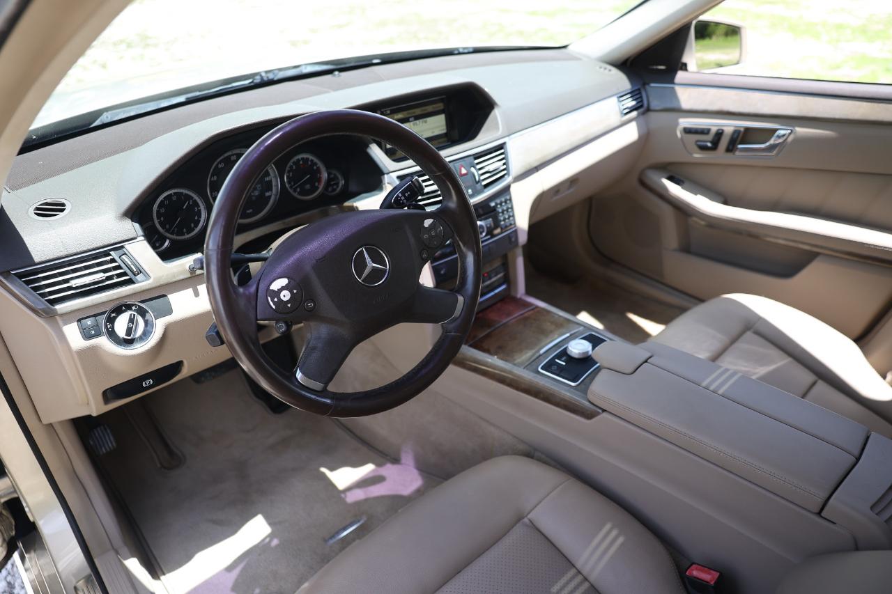 Mercedes-Benz E-Class  2010