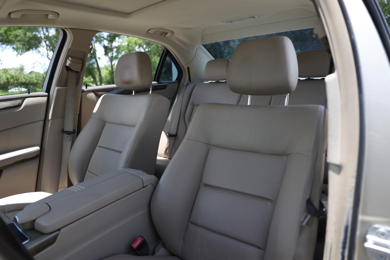 Mercedes-Benz E-Class  2010