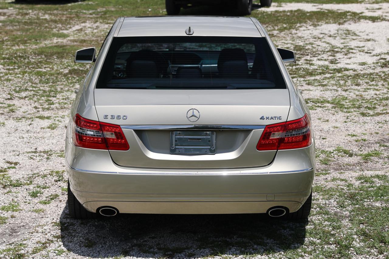 Mercedes-Benz E-Class  2010