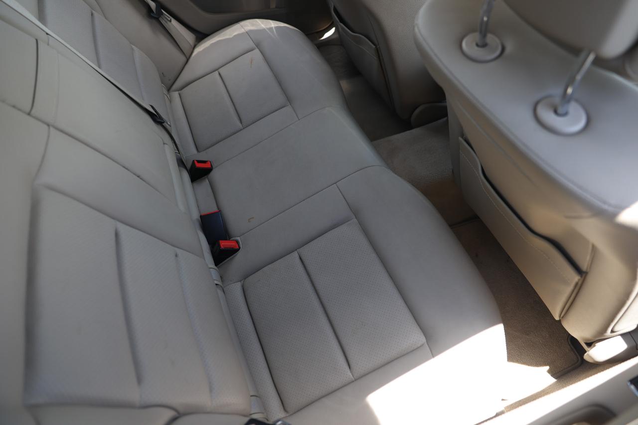 Mercedes-Benz E-Class  2010