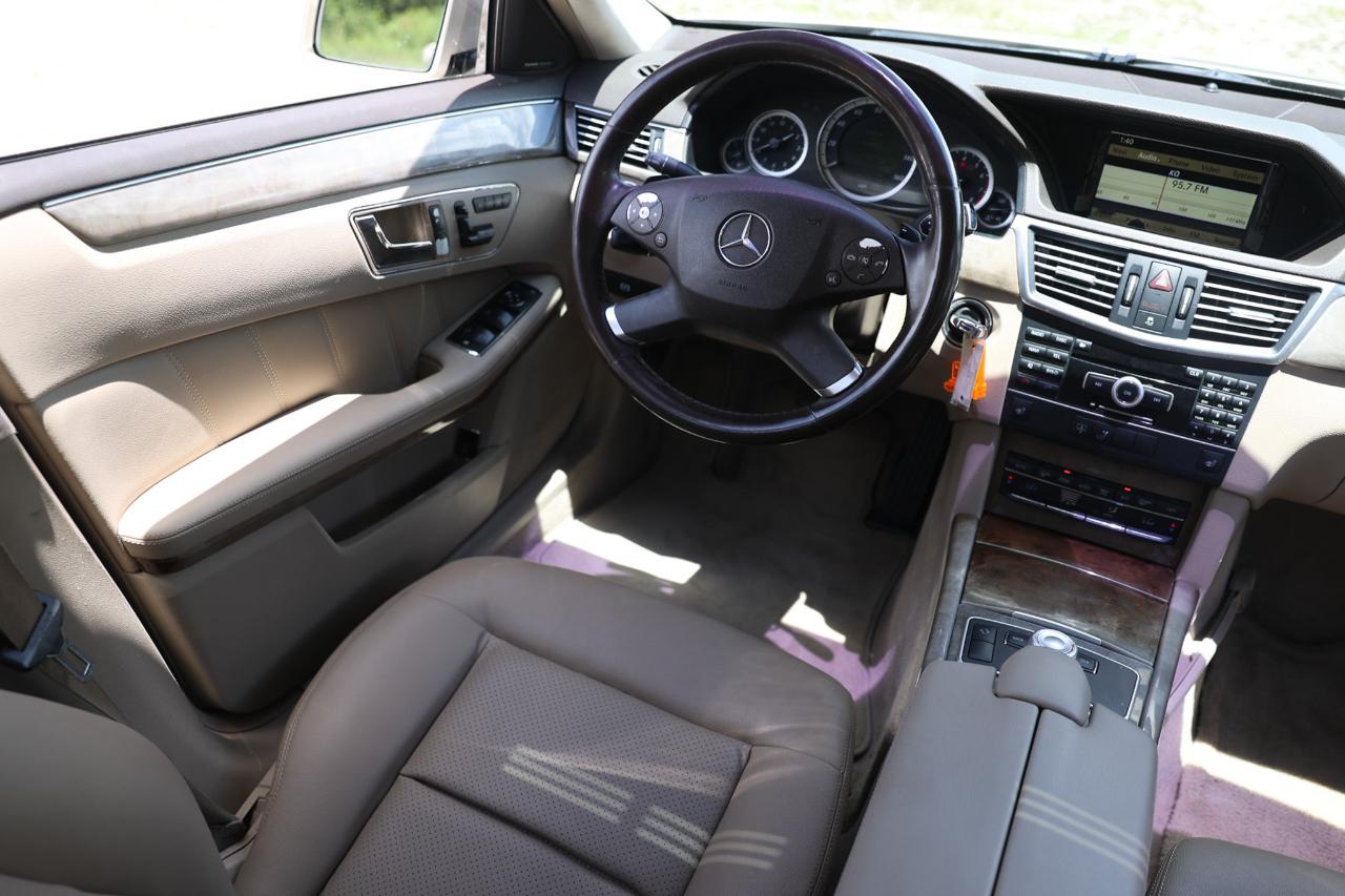 Mercedes-Benz E-Class  2010