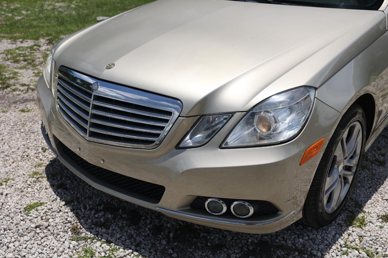 Mercedes-Benz E-Class  2010