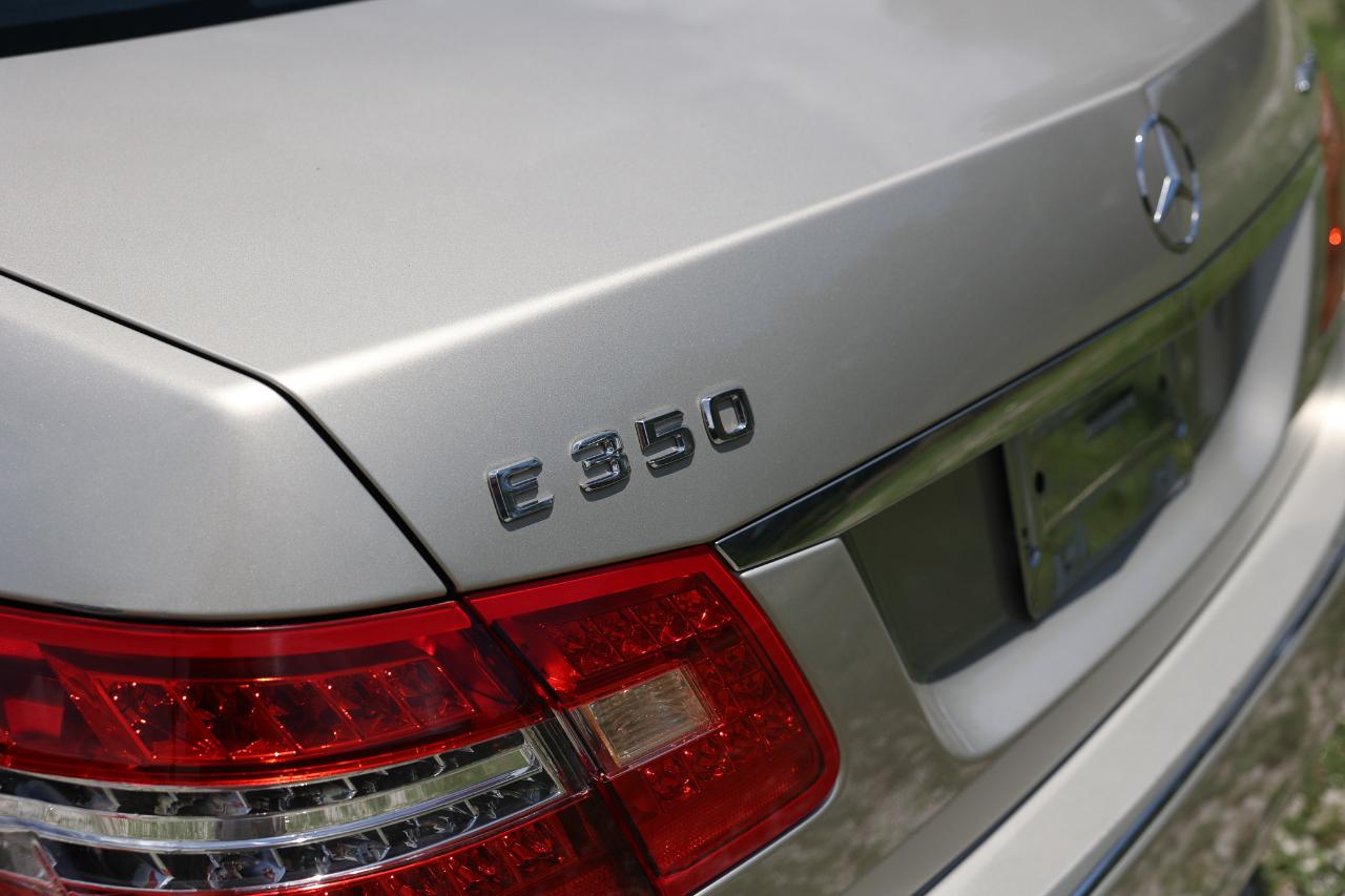 Mercedes-Benz E-Class  2010