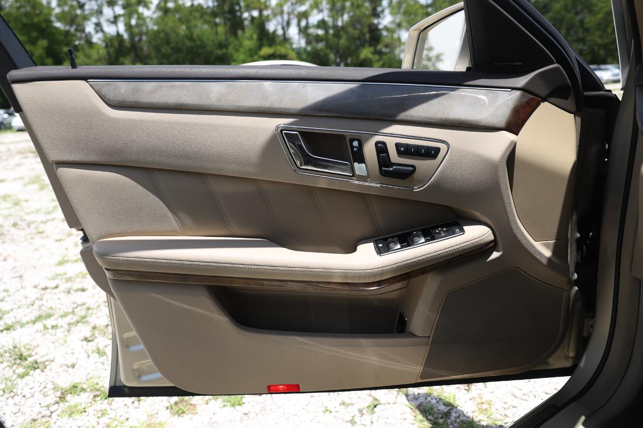 Mercedes-Benz E-Class  2010