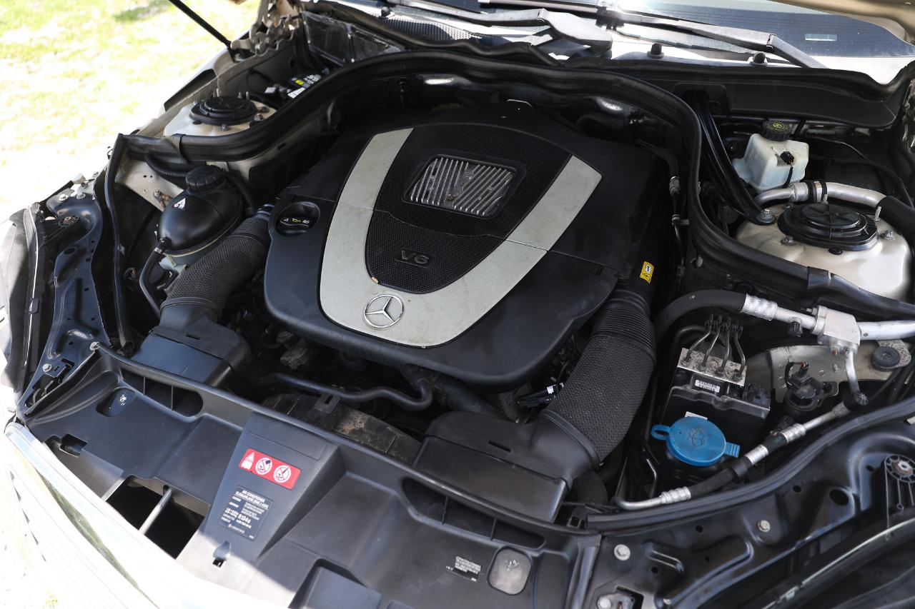 Mercedes-Benz E-Class  2010