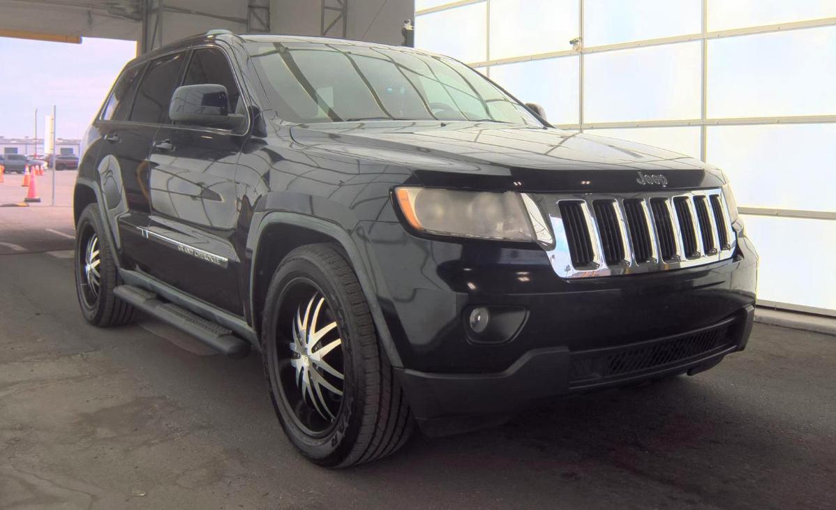 Jeep Grand Cherokee  2011