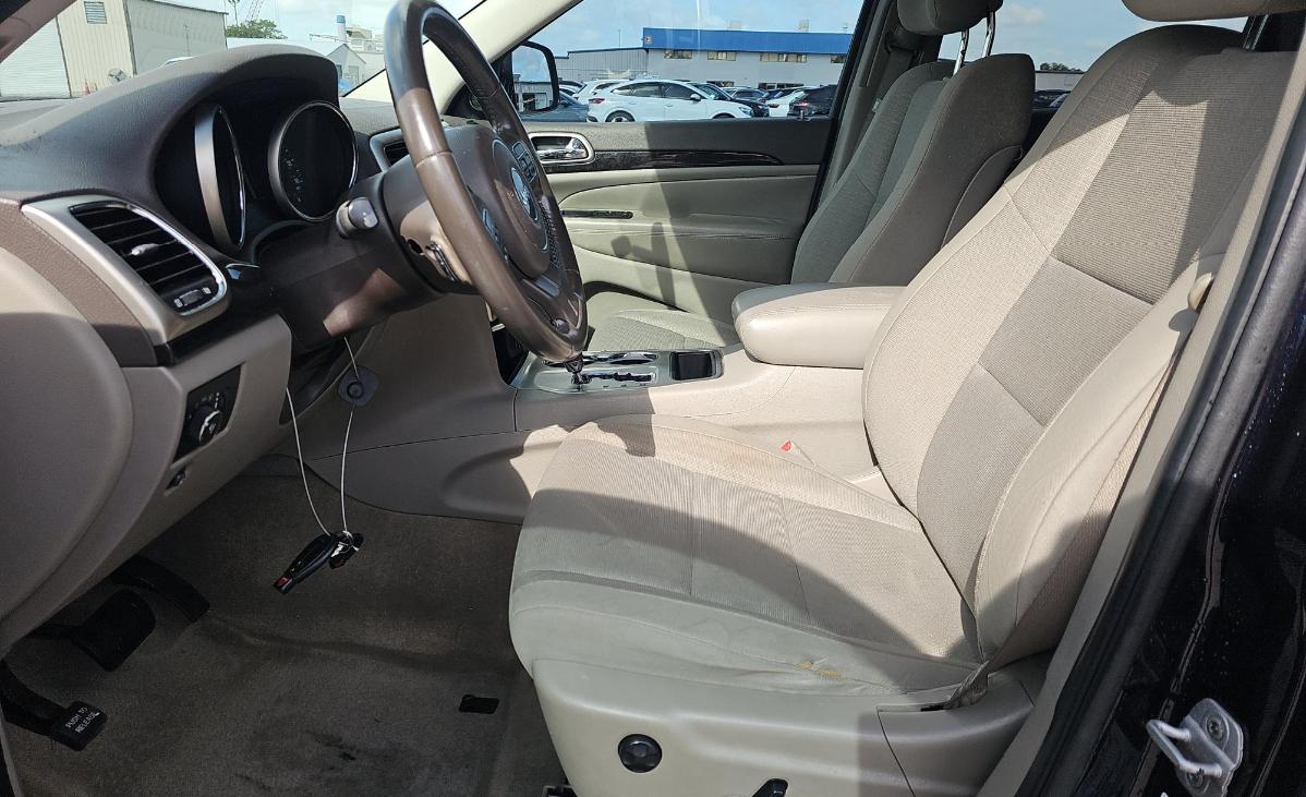 Jeep Grand Cherokee  2011