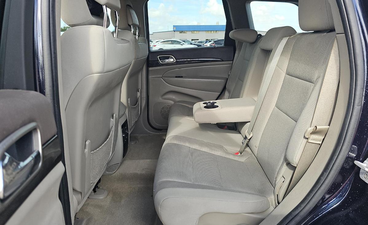 Jeep Grand Cherokee  2011