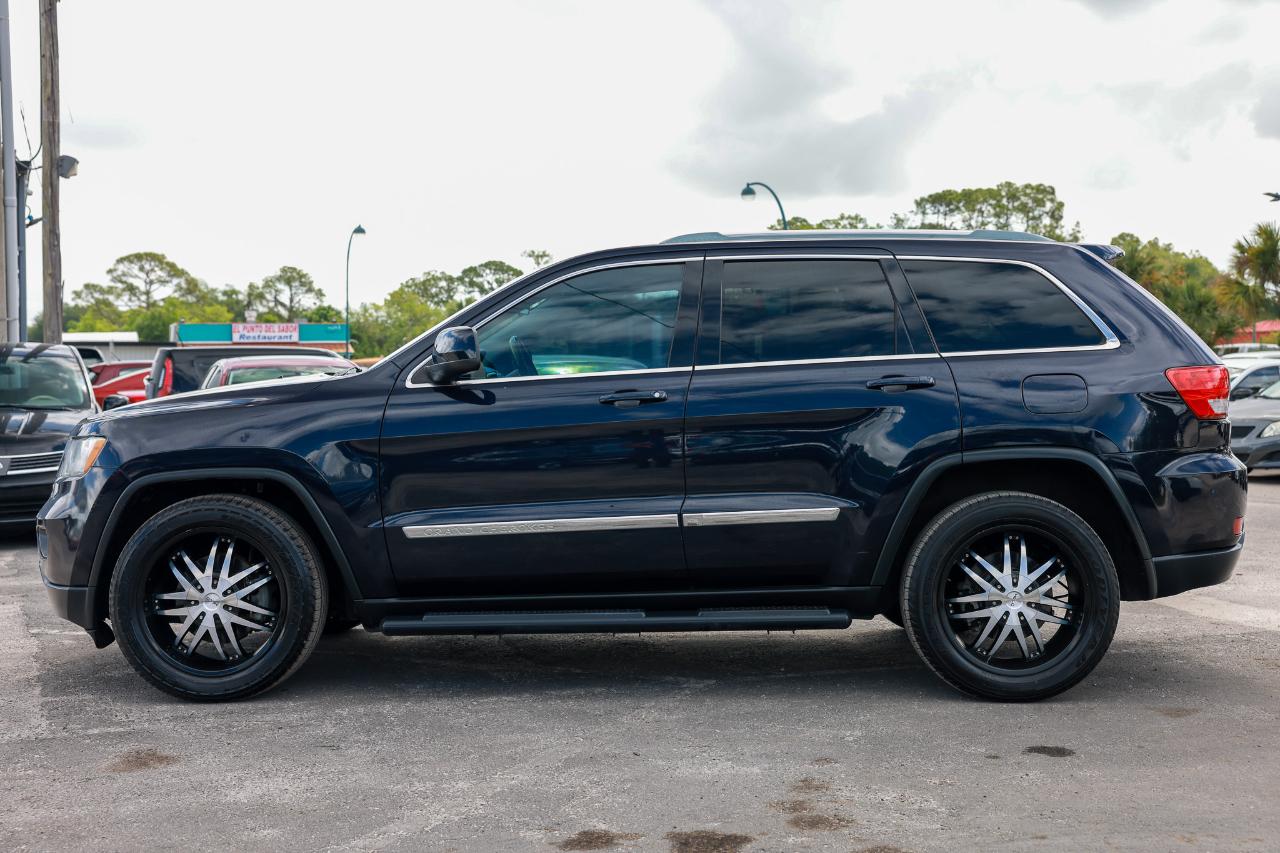 Jeep Grand Cherokee  2011