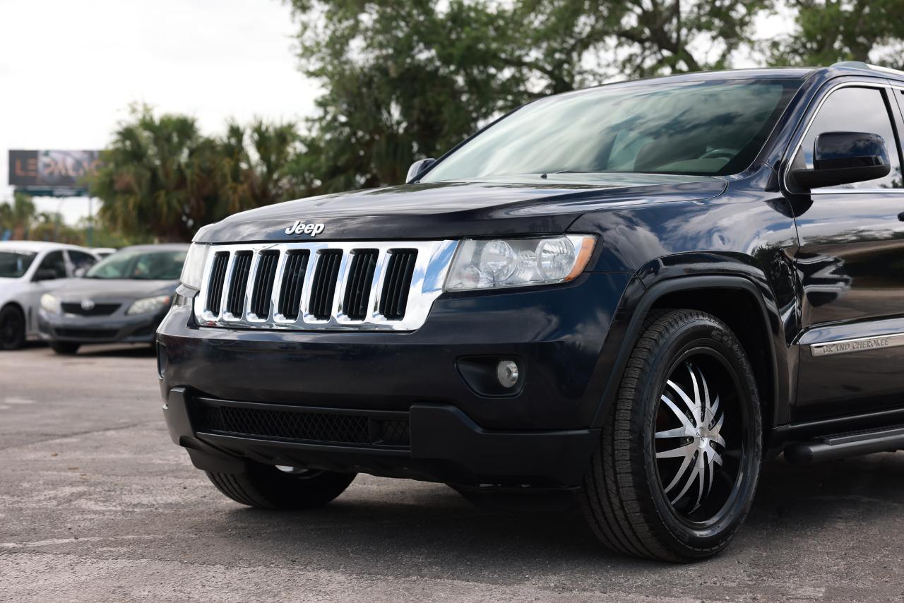 Jeep Grand Cherokee  2011