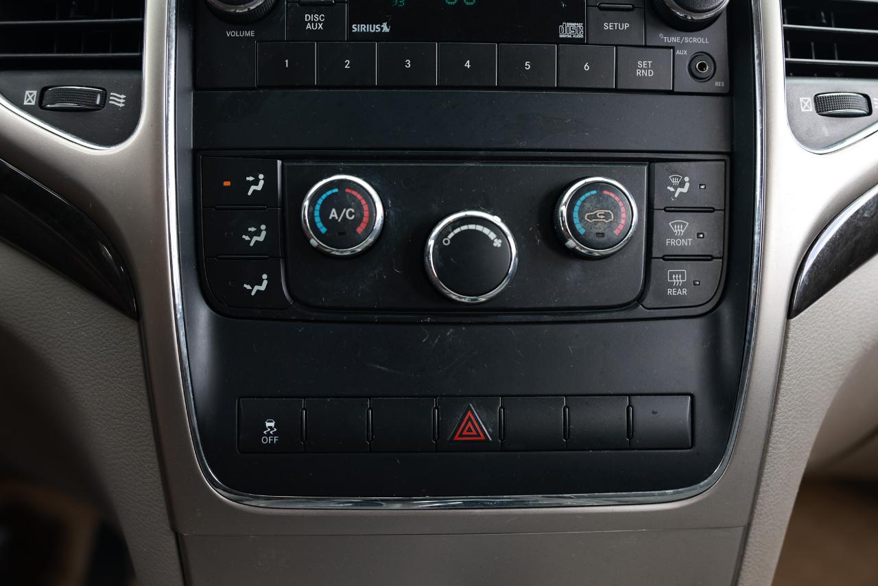 Jeep Grand Cherokee  2011