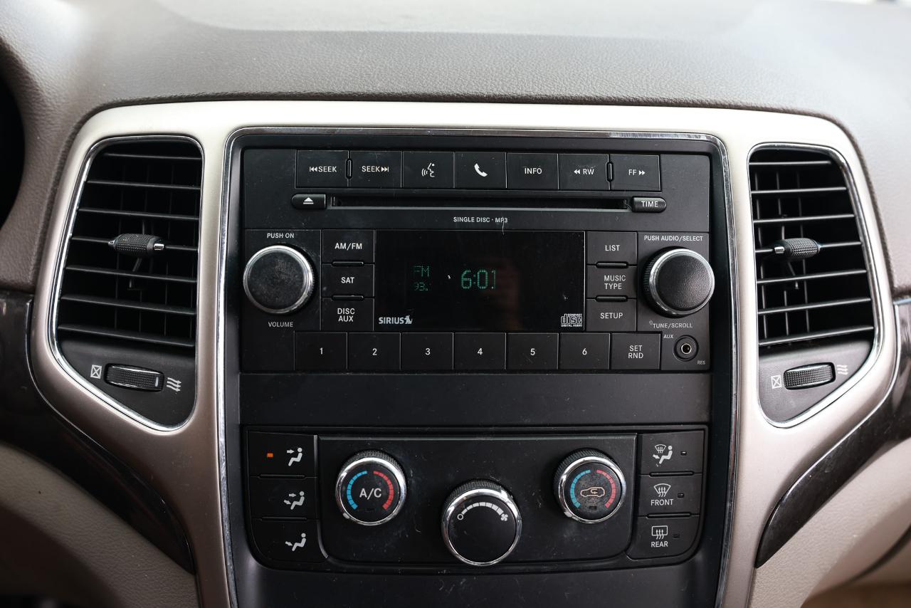 Jeep Grand Cherokee  2011