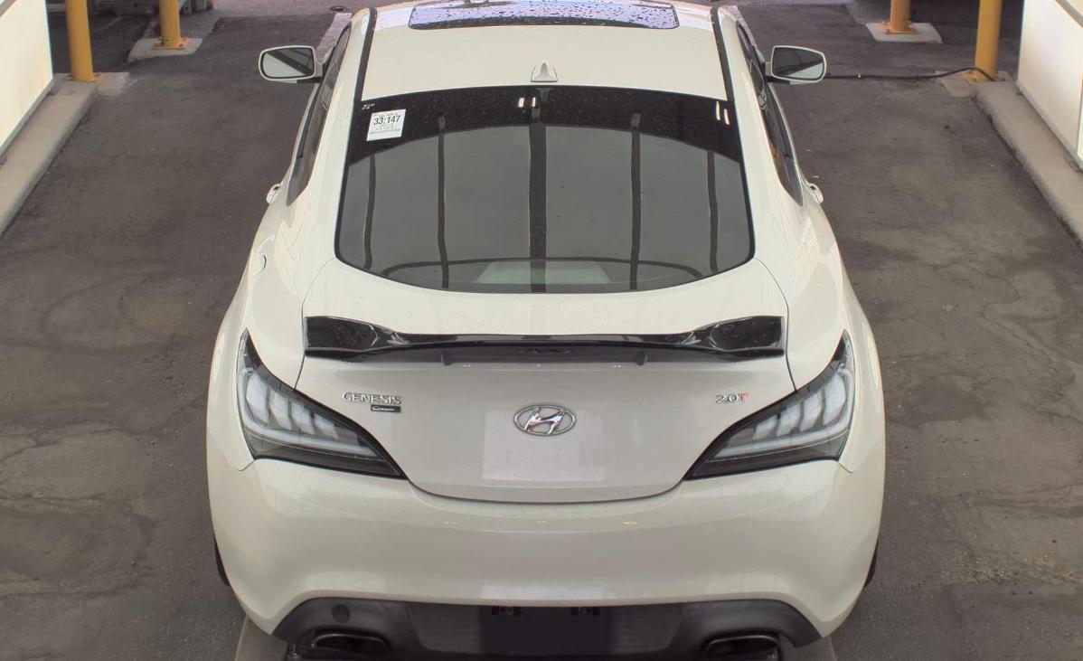 Hyundai Genesis Coupe  2013